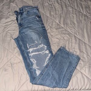 American Eagle distressed Jeans